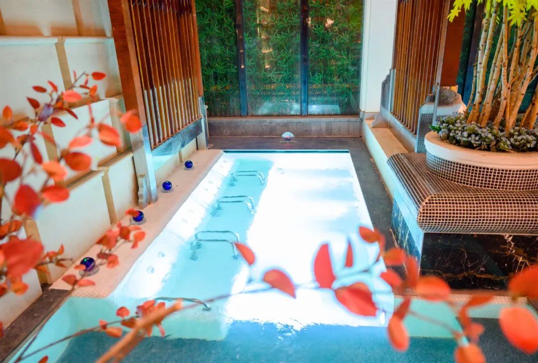 漫香泽假日酒店香水皇宫店,郑州漫香泽假日酒店香水皇宫店