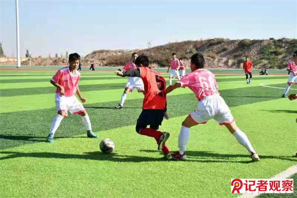 推动校园足球特色学校持续发展,学校体育文化建设