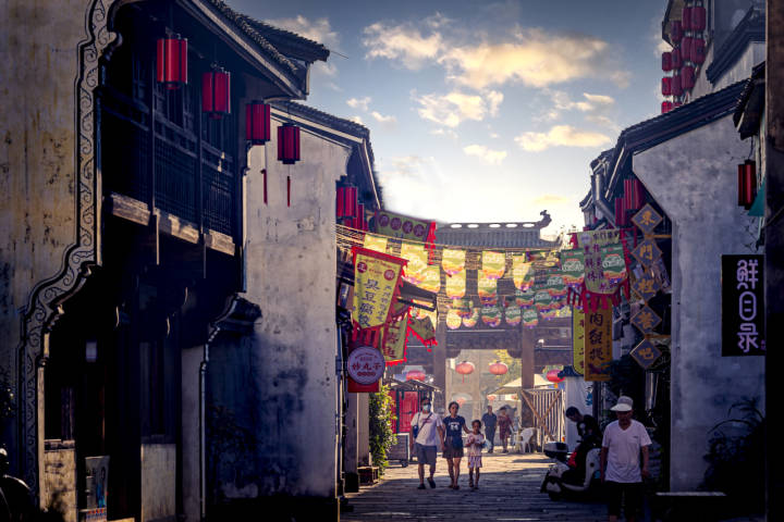 古城街巷提升改造进展如何,街巷焕然一新