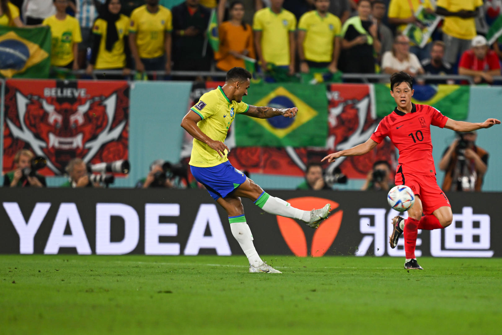 雅迪世界杯和冠能,雅迪世界杯版电动车